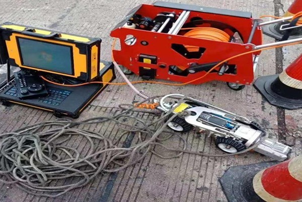 良庆CCTV管道检测机器人